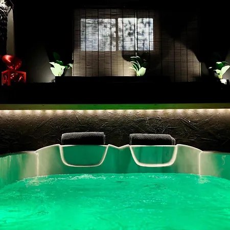 아파트 Mirage47spa - Private With Jacuzzi & Sauna In 마르베야