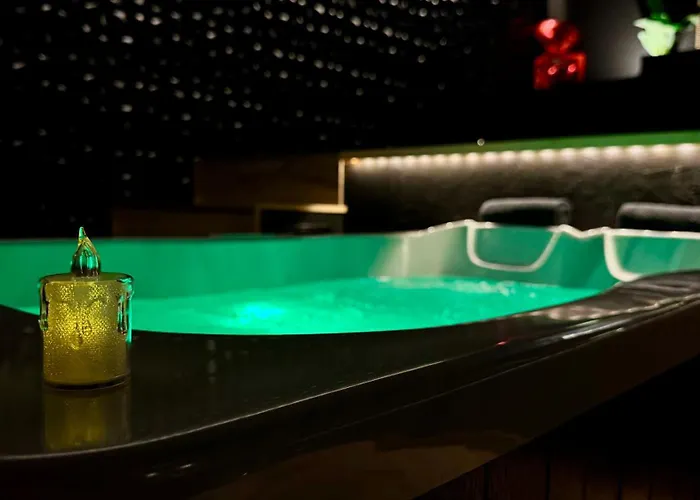 Mirage47spa - Private With Jacuzzi & Sauna In 마르베야